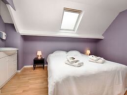 Villa With Swimming Pool and Sauna