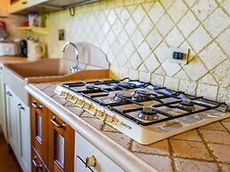 Private Garden and Pool, Near Siena and Crete Senesi