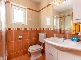 Splendid Apartment with Hot Tub in Crikvenica Croatia