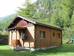 Modern Chalet in Saas-balen With Garden