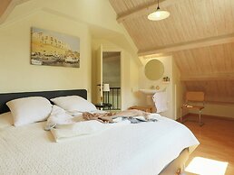 Detached Villa With a Large Garden and Terrace