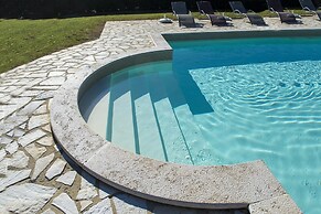 Villa in Tuscany Near Medieval Ghizzano