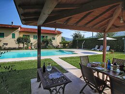 Belvilla by Oyo Montecchio