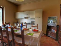 Belvilla by Oyo Montecchio