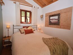 Quiet & Cottage in Estate Casas da Cerca near Troviscais