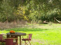 Quiet & Cottage in Estate Casas da Cerca near Troviscais