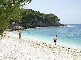 Apartment in Vis With Terrace