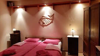 Coastal Apartment in Vis Near sea