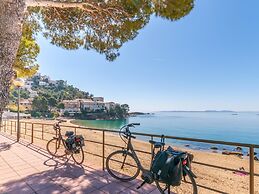 Very Central, Seabeach Closeby, Private Terrace, Free Wifi