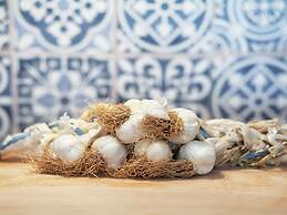 Delightfully Decorated Apartment with Sea View near Beach