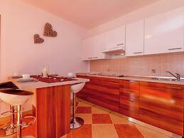 Apartment in Dramalj With Swimming Pool