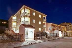 Apartment in Dramalj With Swimming Pool