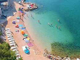 Apartment in Dramalj With Swimming Pool