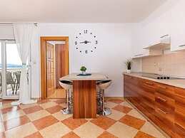 Apartment in Dramalj With Swimming Pool