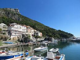 Luxury Bungalow in Maratea With Pool