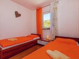 Apartment in Dramalj With Swimming Pool