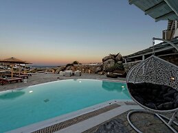 Beautiful Large Luxury Villa in Mykonos