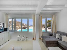 Beautiful Large Luxury Villa in Mykonos