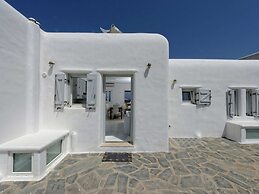 Beautiful Large Luxury Villa in Mykonos