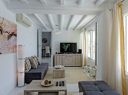 Beautiful Large Luxury Villa in Mykonos