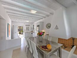 Beautiful Large Luxury Villa in Mykonos