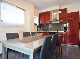 Spacious and Modern Apartment on the Beach in Klek