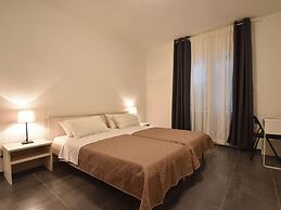 Spacious and Modern Apartment on the Beach in Klek