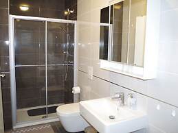 Spacious and Modern Apartment on the Beach in Klek