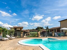 Secluded Mansion in Perugia with Hot Tub