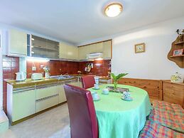 Lovely Mediterranean Home near Beach with Private Open & Covered Terra