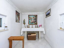 Lovely Mediterranean Home near Beach with Private Open & Covered Terra