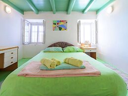 Lovely Mediterranean Home near Beach with Private Open & Covered Terra