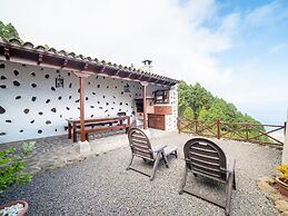 Authentic Holiday Home Full of Character, With Lots of Privacy and Stu