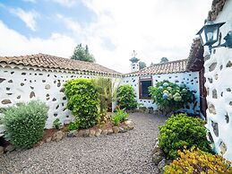 Authentic Holiday Home Full of Character, With Lots of Privacy and Stu