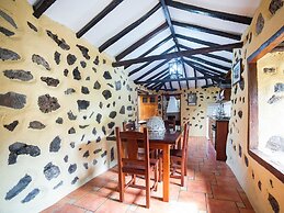 Authentic Holiday Home Full of Character, With Lots of Privacy and Stu