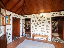 Authentic Holiday Home Full of Character, With Lots of Privacy and Stu