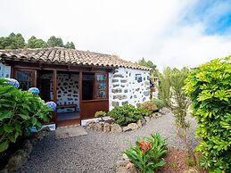 Authentic Holiday Home Full of Character, With Lots of Privacy and Stu