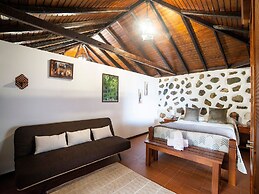 Authentic Holiday Home Full of Character, With Lots of Privacy and Stu