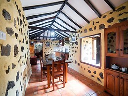 Authentic Holiday Home Full of Character, With Lots of Privacy and Stu