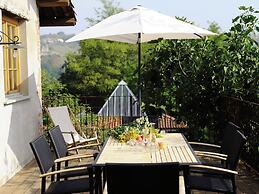 Belvilla by OYO House With Large Terrace and Pool