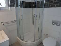 Charming Apartment With Terrace and Beautiful sea View. Near the Beach