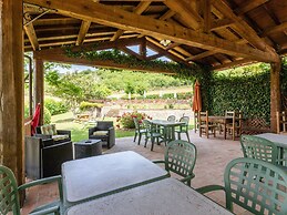 Belvilla by OYO Holiday Home in Assisi With Pool