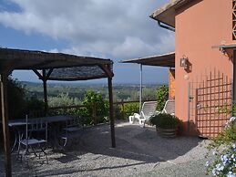 Belvilla by OYO Peaceful Holiday Home With Garden