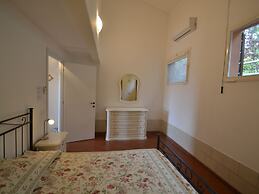 Belvilla by OYO Peaceful Holiday Home With Garden