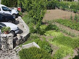 Countryside Getaway near River & Sea