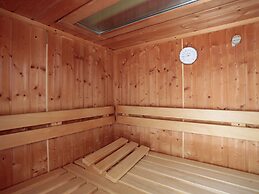 Comfortable Holiday Home in Neuastenberg