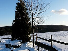 Comfortable Holiday Home in Neuastenberg