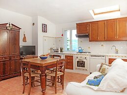 Belvilla by OYO Apartment With Swimming Pool