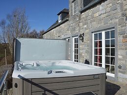 Luxurious Villa in Stavelot With Sauna and Pool