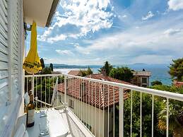 Cosy Apartment in Malinska With Barbecue